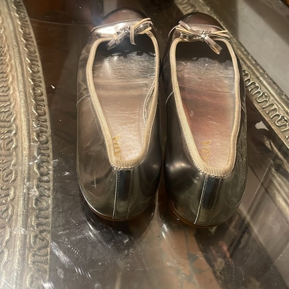 Prada silver flats size 42 - Picture 4 of 8